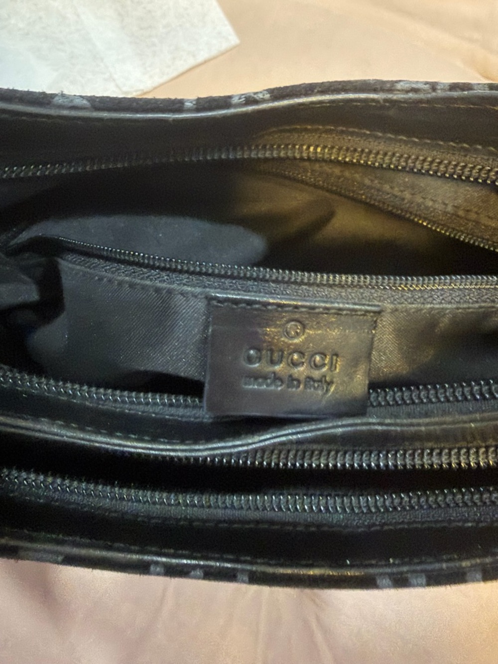 Gucci GG Velvet Hobo Shoulder Bag Black Monogram Silver Handle Authentic - Picture 3 of 9